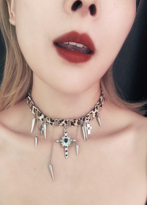 Chaos & Charm Choker